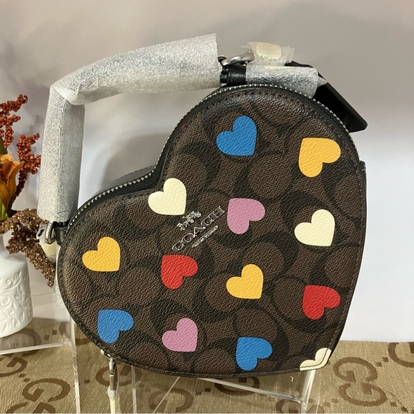 Coach Signature 2-way heart crossbody bag NWT - Picture 2 of 5